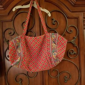 VERA BRADLEY DUFFEL BAG